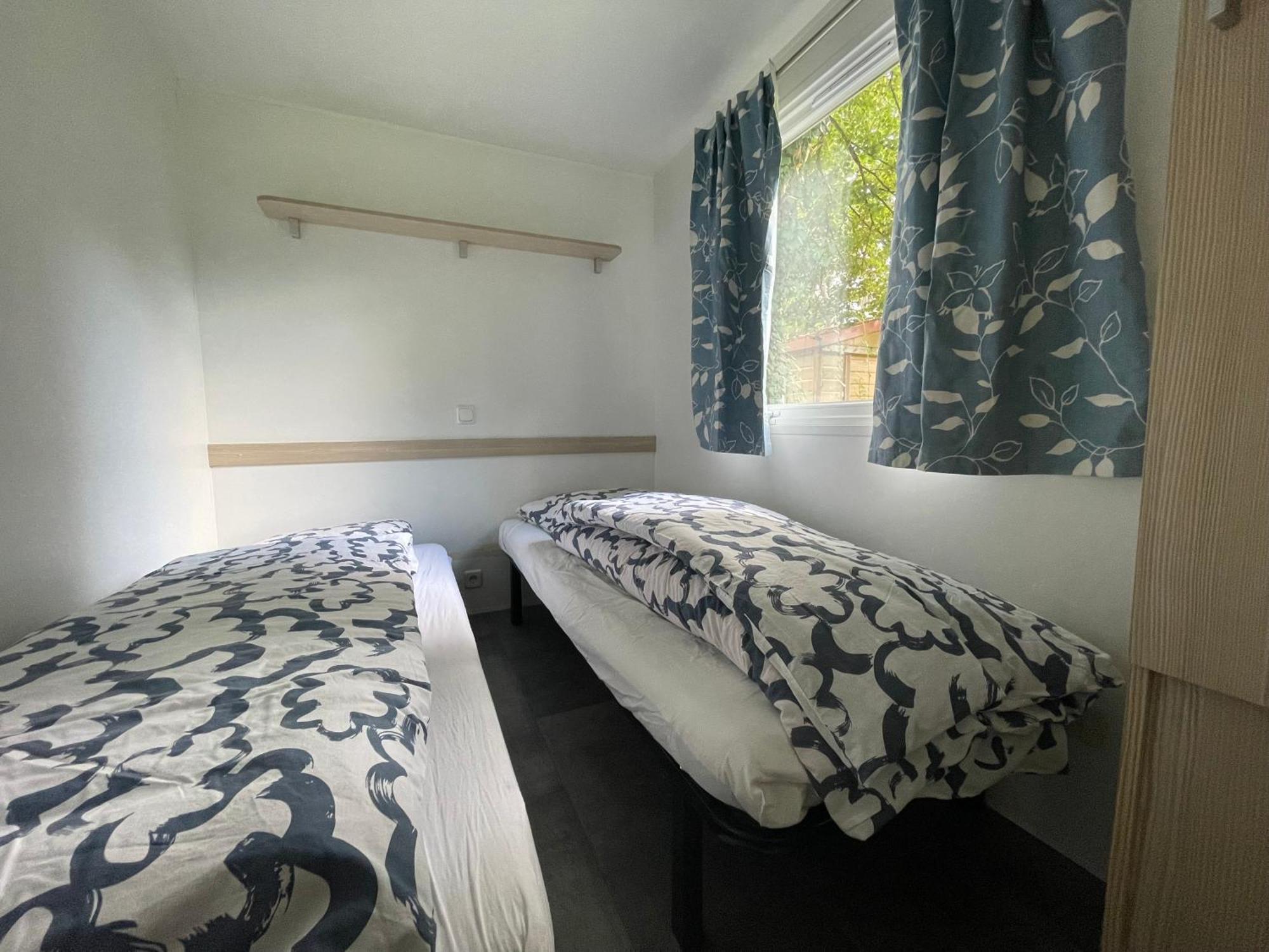 Chez Roger - Bungalow Climatise Avec Tv - 2 Chambres 4 Personnes Boofzheim Exteriör bild